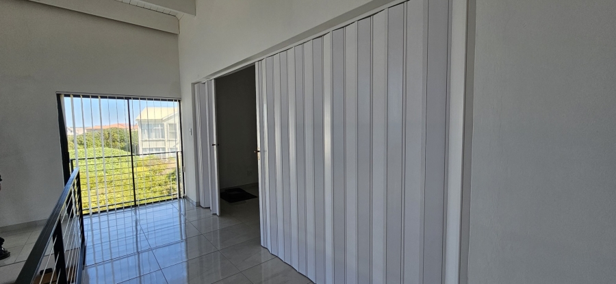 3 Bedroom Property for Sale in Kleinbaai Western Cape